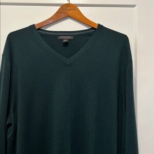 Banana Republic Forest Green V-Neck Pullover